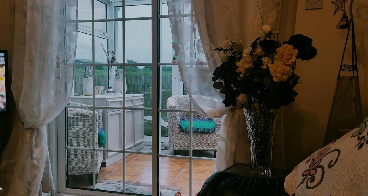 Cozy Cottage Retreat In Listowel Pet Friend Экстерьер фото