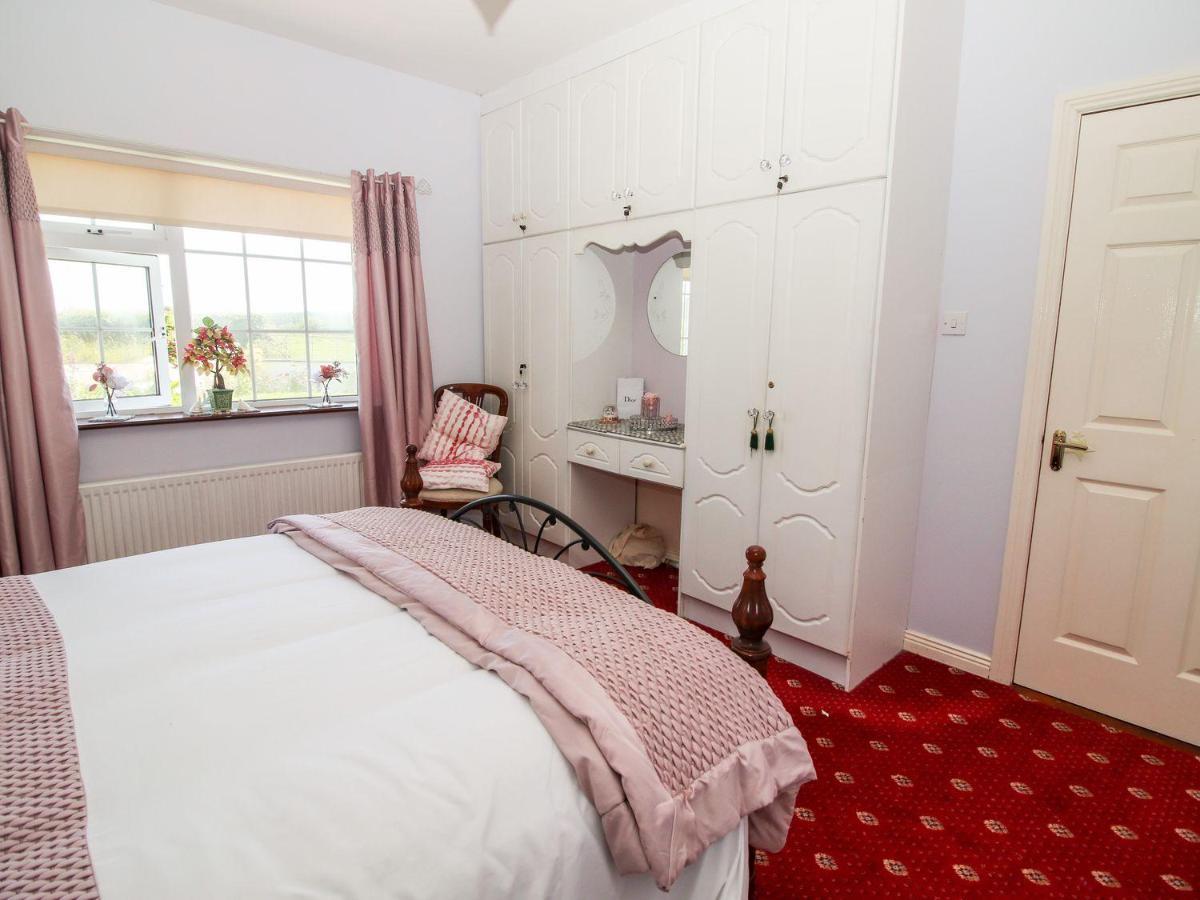 Cozy Cottage Retreat In Listowel Pet Friend Экстерьер фото